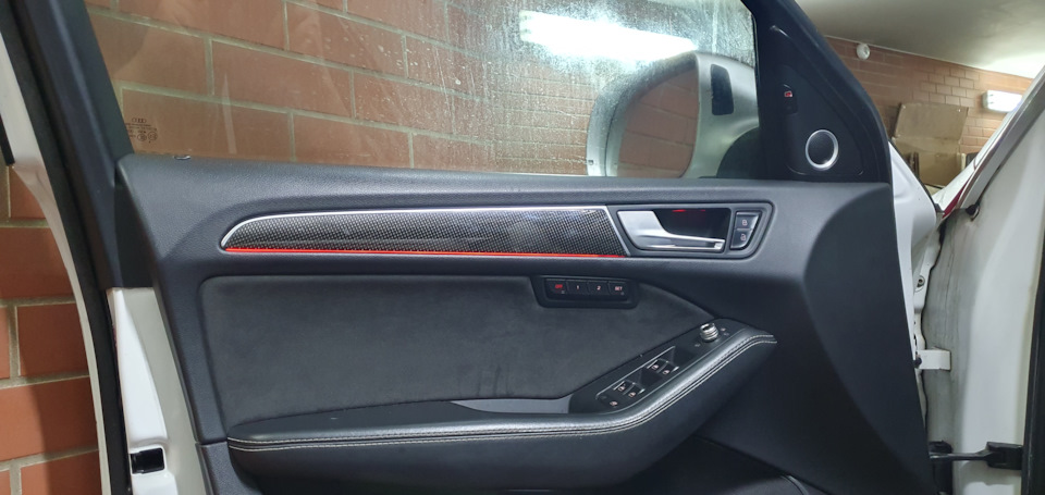 раз — Audi Q5 (1G)