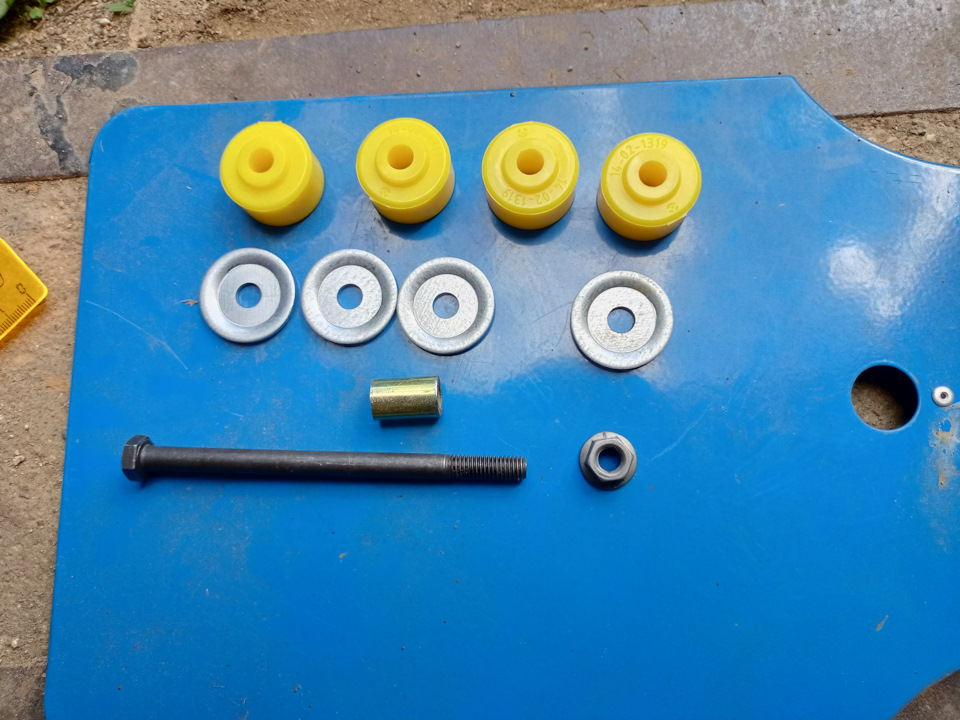 Самодельные задние стойки стабилизатора. — Ford Focus II Sedan, 1,8 л ...