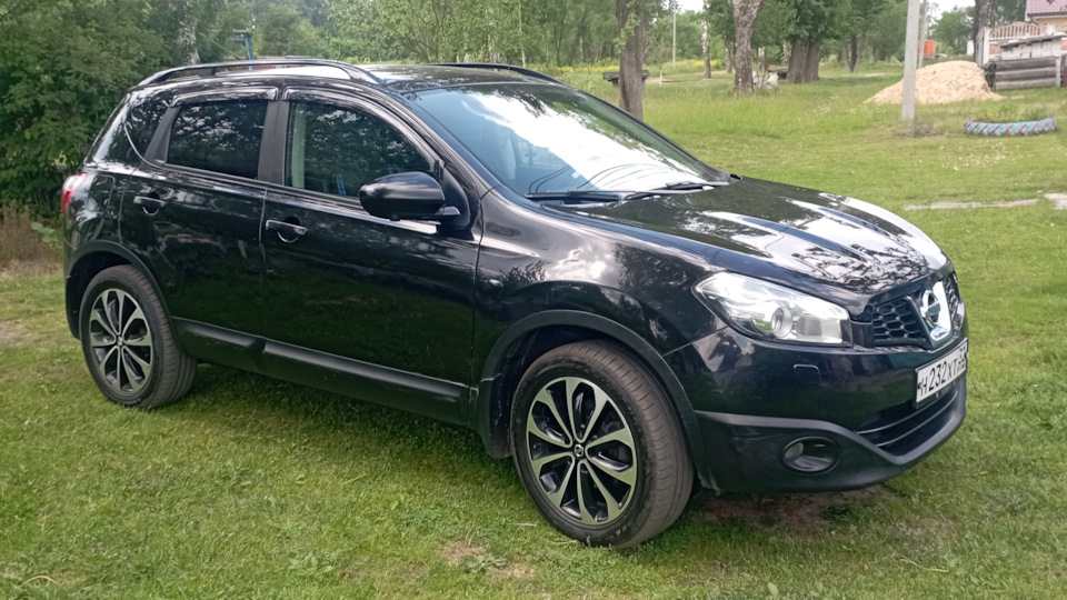 Наблюдение! Пушсало спустя два года после нанесения на арки — Nissan ...