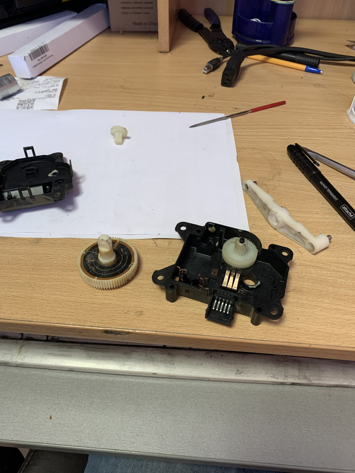 Мыши скребутся в бардачке… — Lexus GX (UZJ120), 4,7 л., 2003 года ...