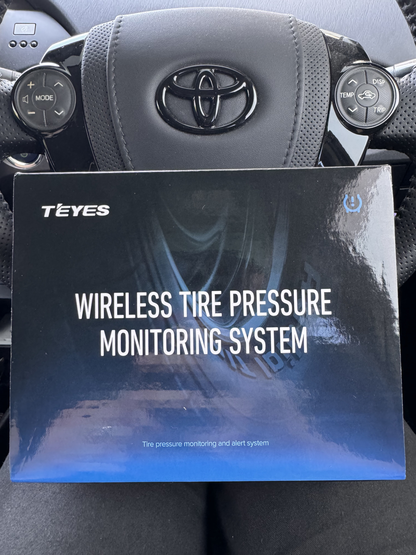 Установил датчики давления в шинах Teyes TPMS — Toyota Prius (30), 1,8 ...