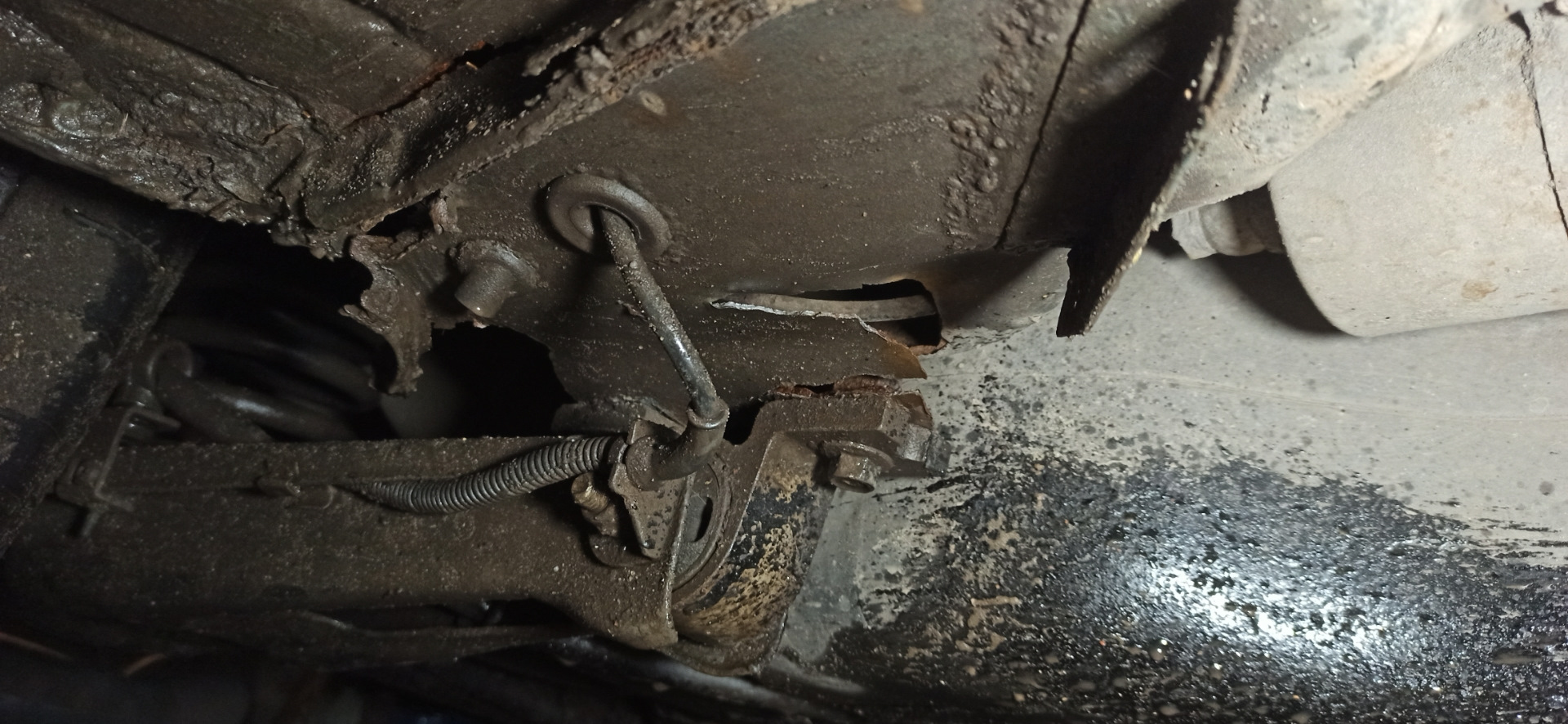 Кто куда, а мы на сварку… — Saab 9000, 2,3 л, 1992 года | поломка | DRIVE2