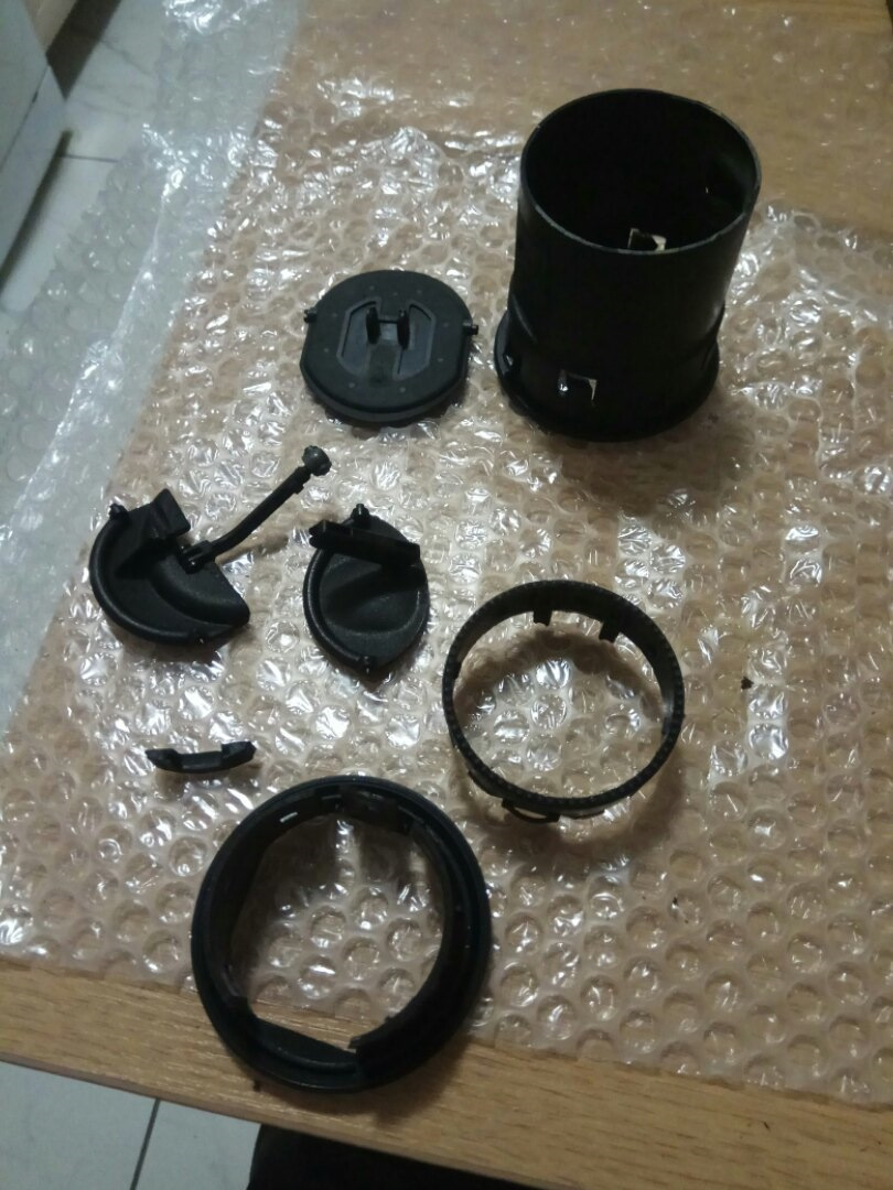 разбор сломанных дефлекторов и сбор из них одного целого — Alfa Romeo 156