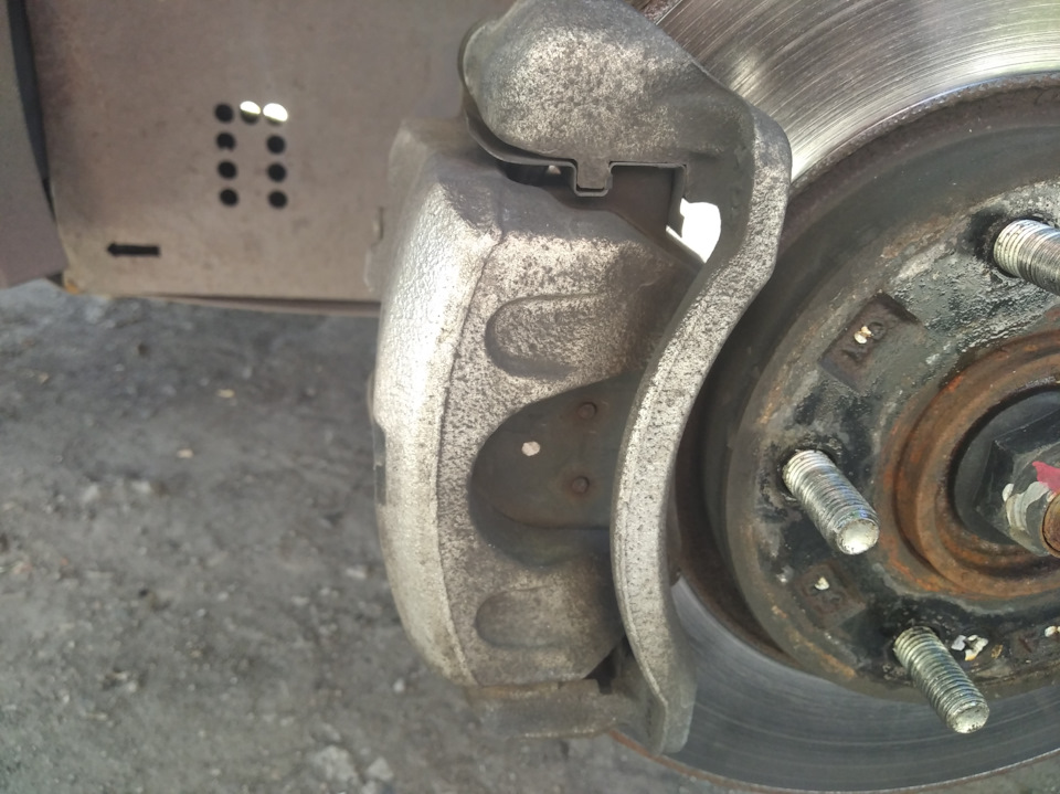 Покраска суппортов — Hyundai Elantra (5G), 1,6 л, 2013 года | тюнинг ...