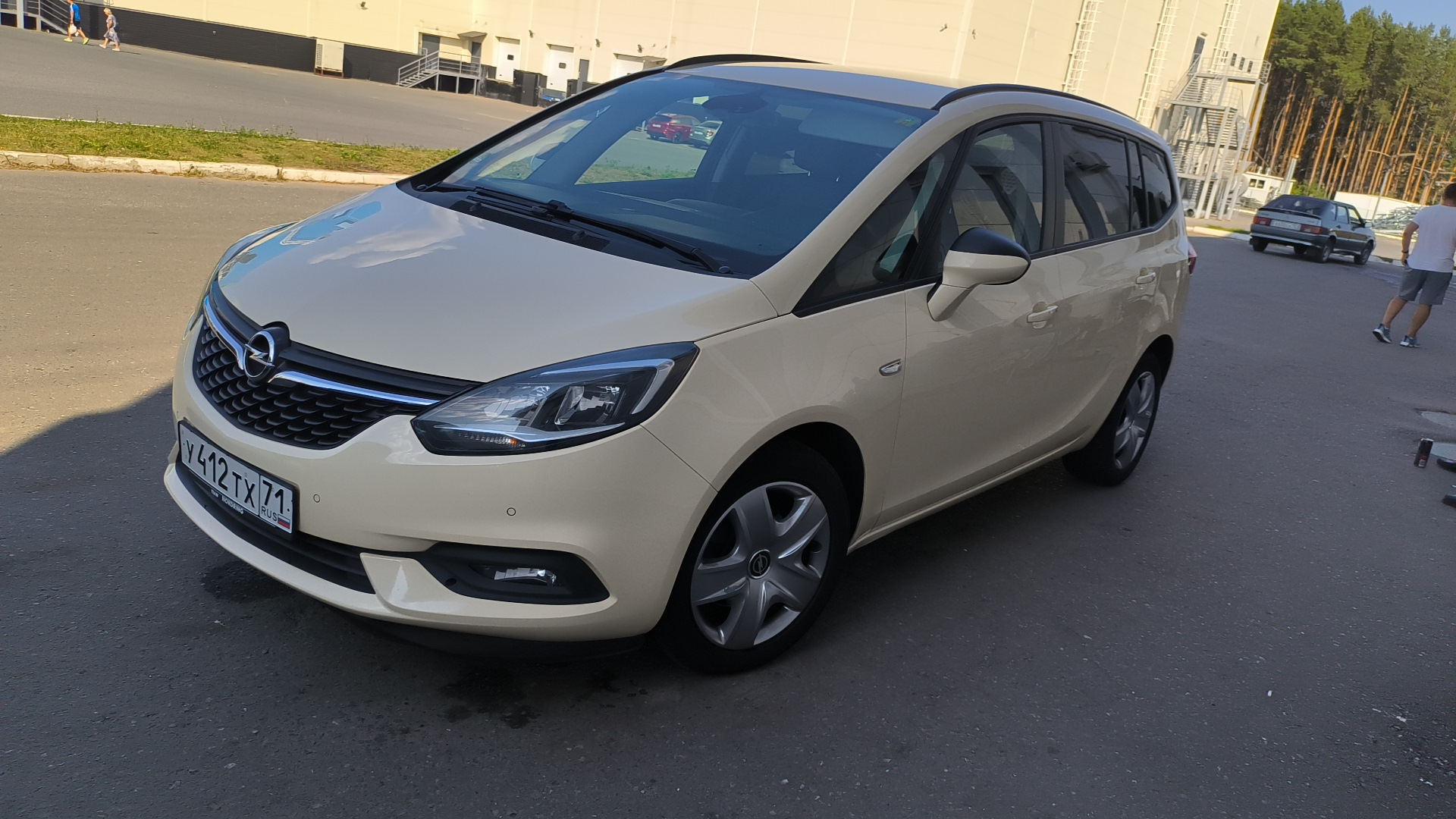 Opel Zafira Tourer 2017