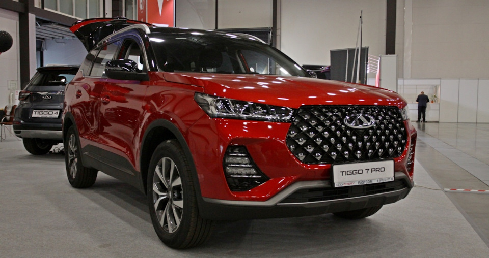 Выставка в ленэкспо авто. Смотреть фото Выставка в ленэкспо авто. Смотреть картинку Выставка в ленэкспо авто. Картинка про Выставка в ленэкспо авто. Фото Выставка в ленэкспо авто