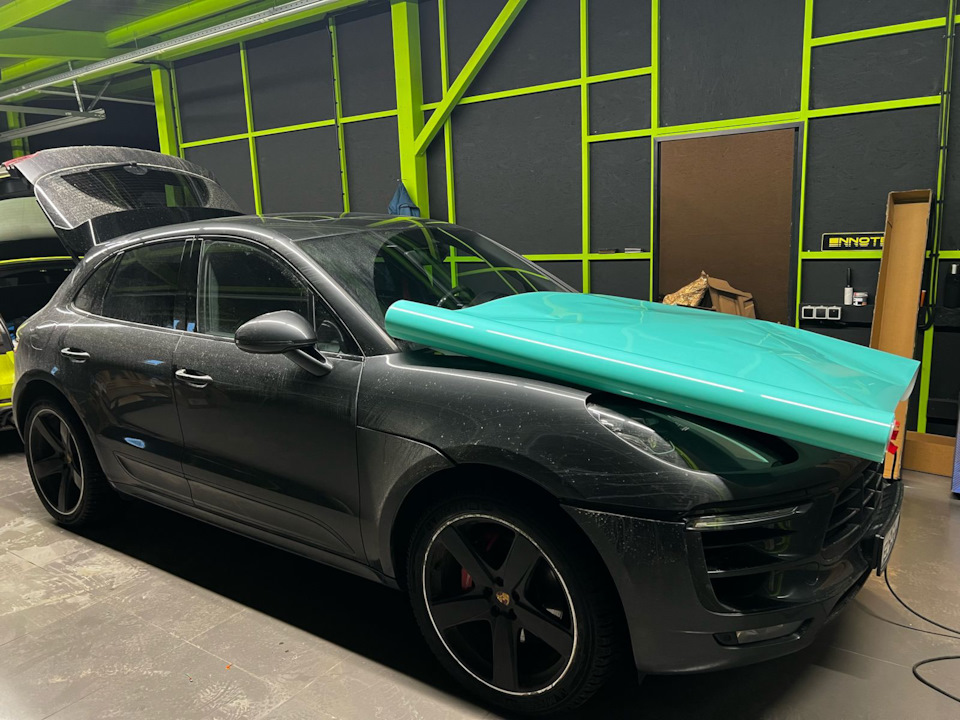 Porsche Macan, полеуретановая пленка — Porsche Macan, 3 л, 2016 года ...