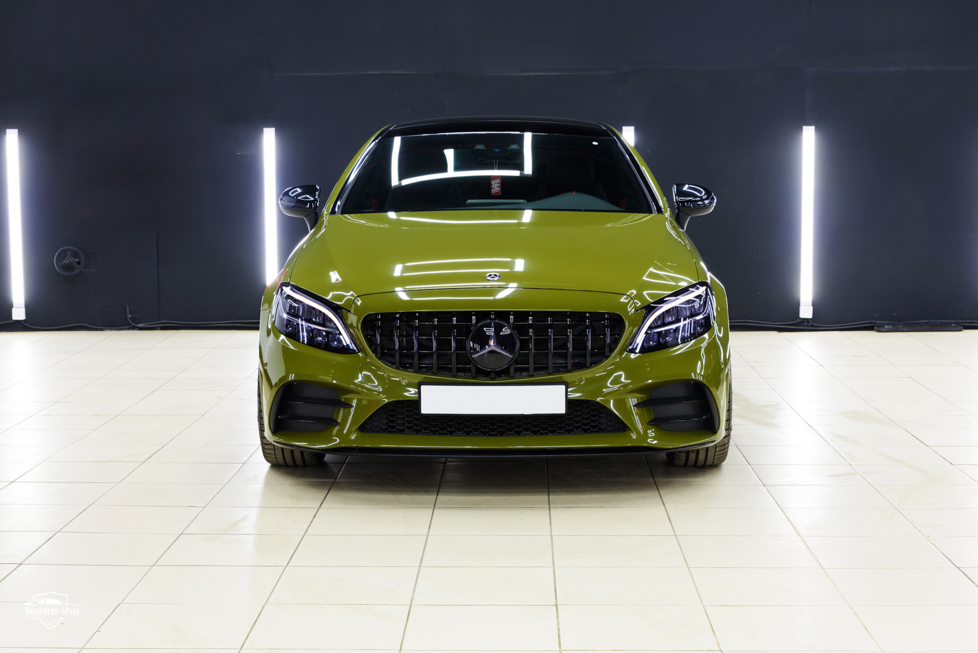 Оклейка Mercedes C-Class Coupe плёнкой Inozetek Army Green — Brothers-Style  на DRIVE2