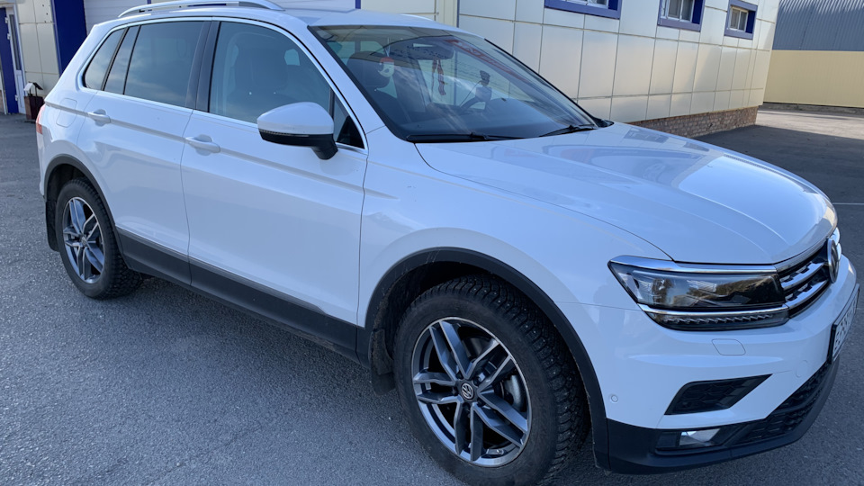 Volkswagen tiguan новый. 0 2018. 0 2018. Фольксваген тигуан 2018. Фольксваген тигуан 2.