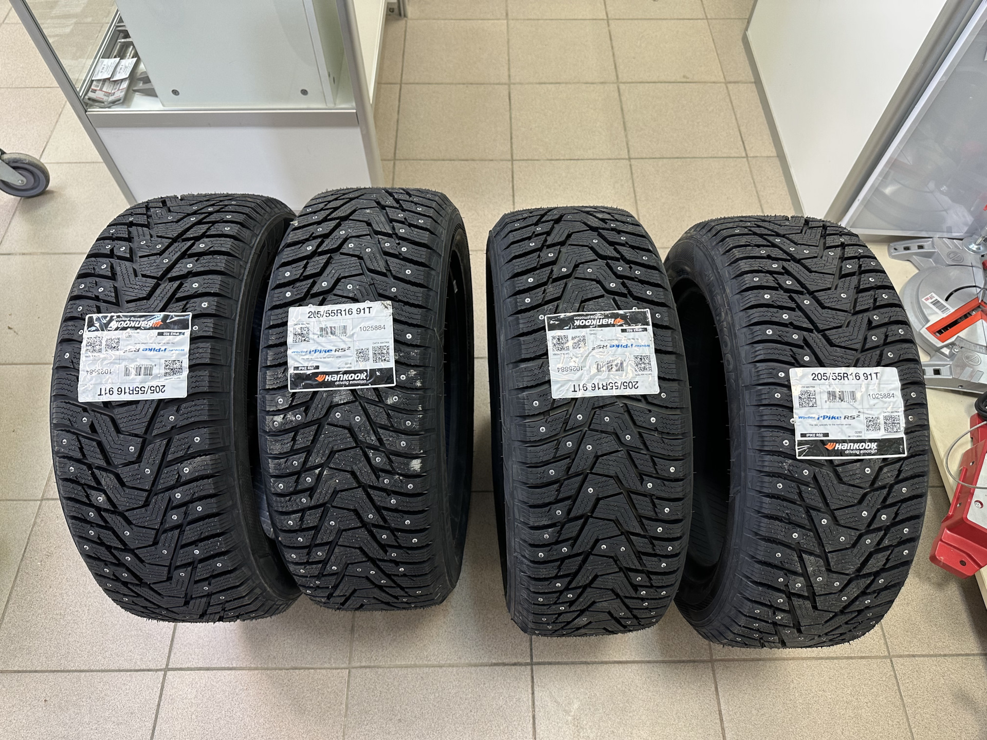 Hankook winter ipike rs2