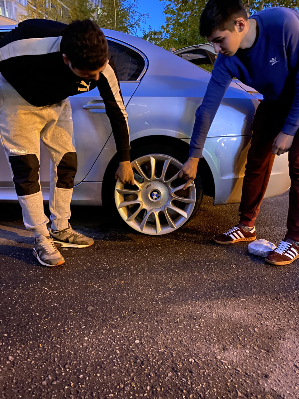 Нормальные диски поставь или лучшие стили дисков BMW — BMW 5 series ...