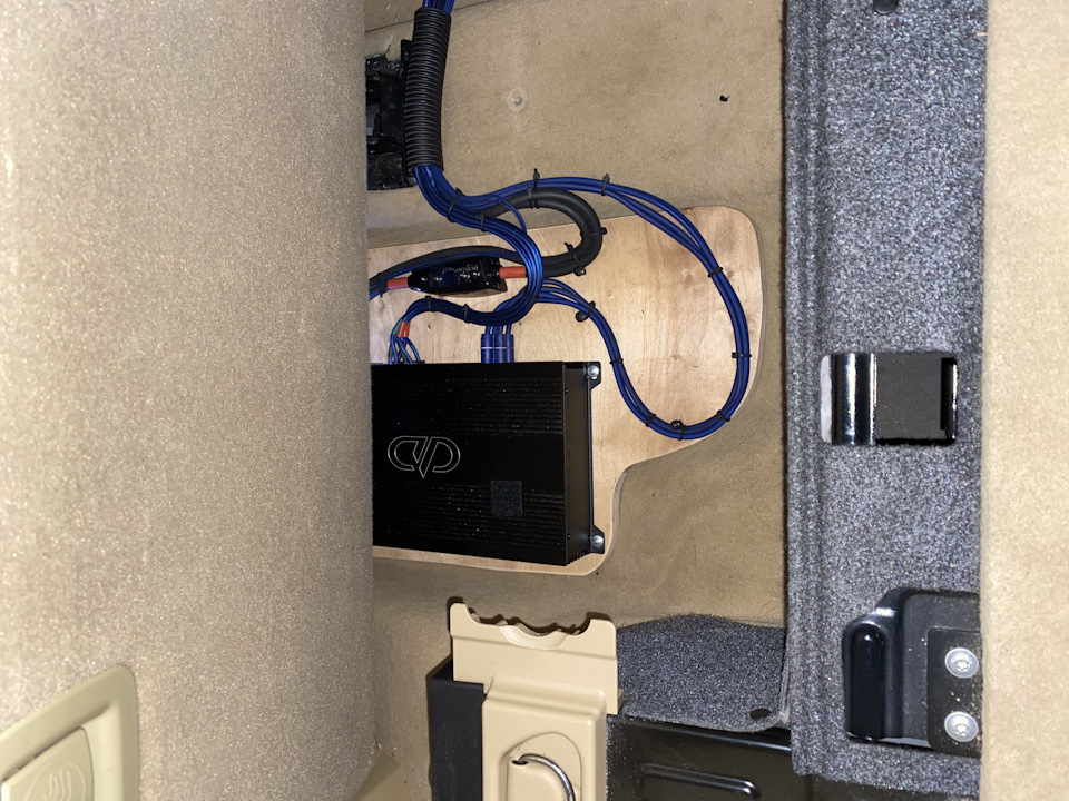 Замена правой ПТФ💡, салонного фильтра♻️, обработка днища битумной ...