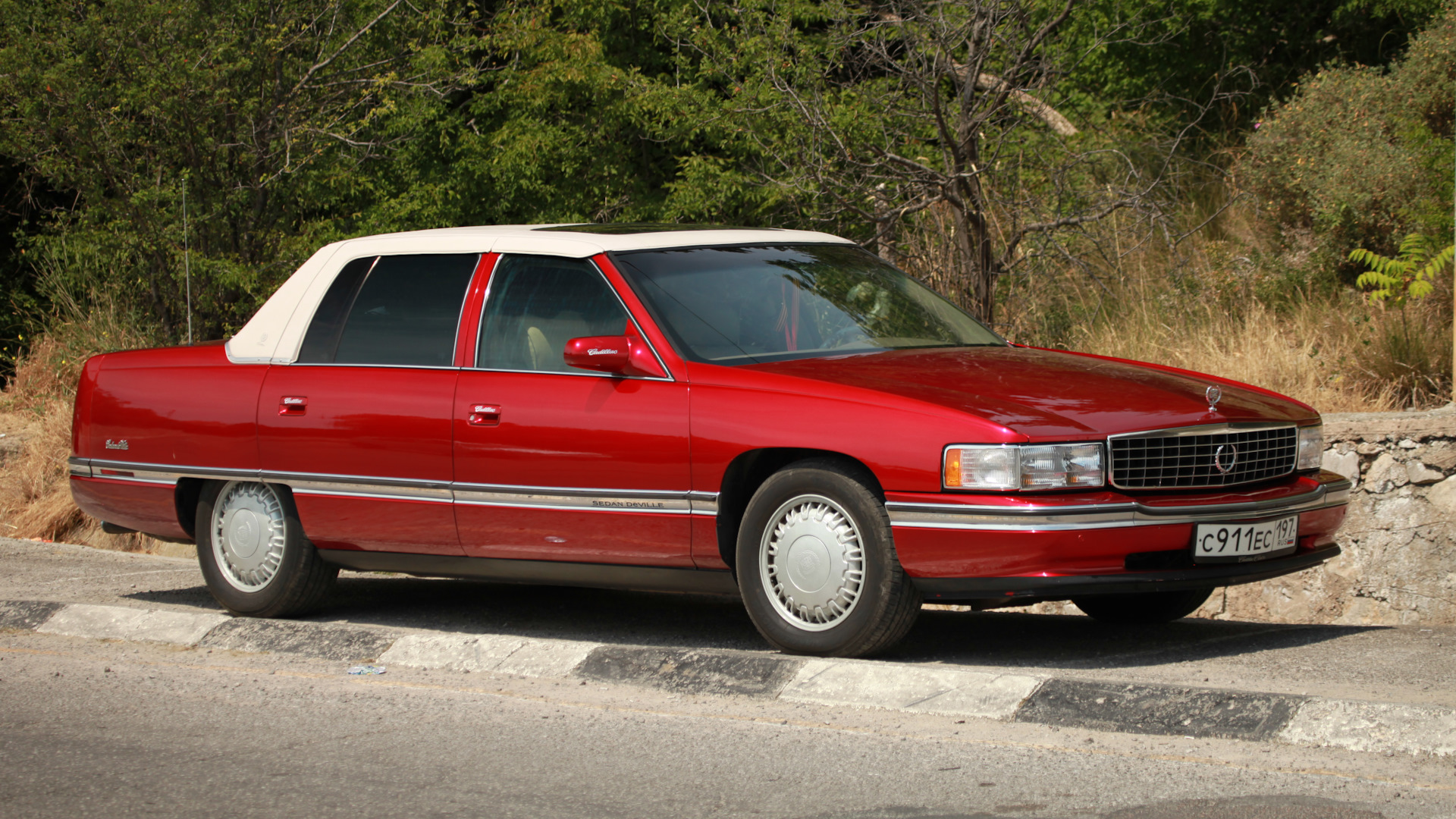 Cadillac Deville 1994 зад