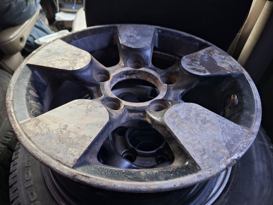 Красивые литые диски. Выбрать литье. Литые диски. Выбрать литье. Brabus r18.