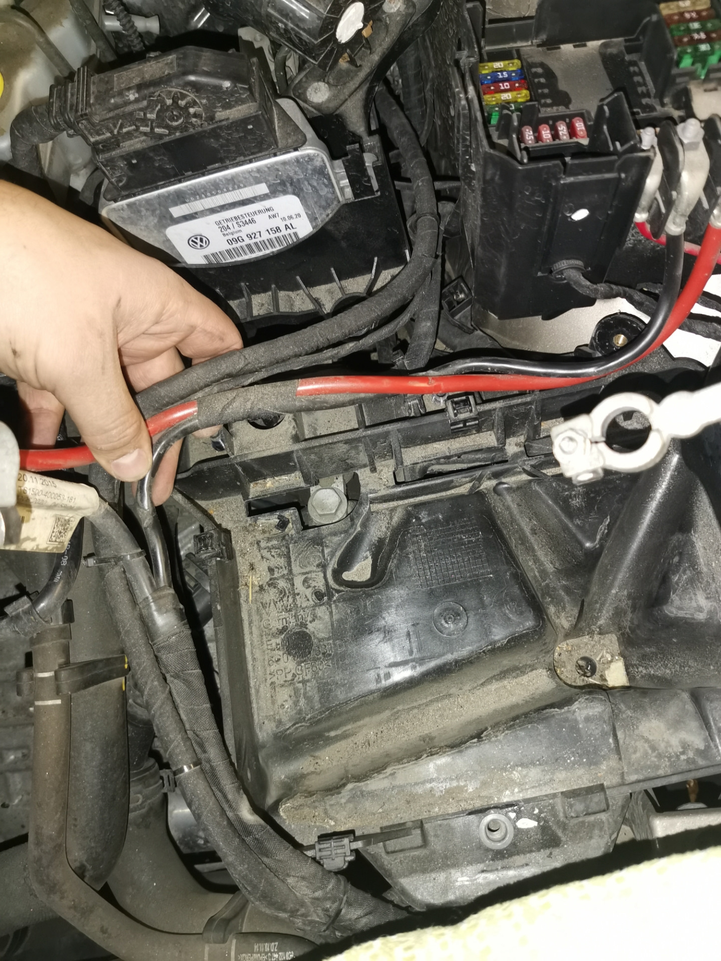 IBS — минусовая клемма с LIN — Volkswagen Polo liftback, 1,6 л, 2020 ...