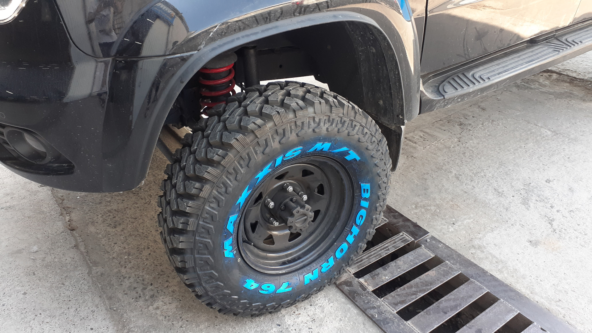 Резина maxxis 764