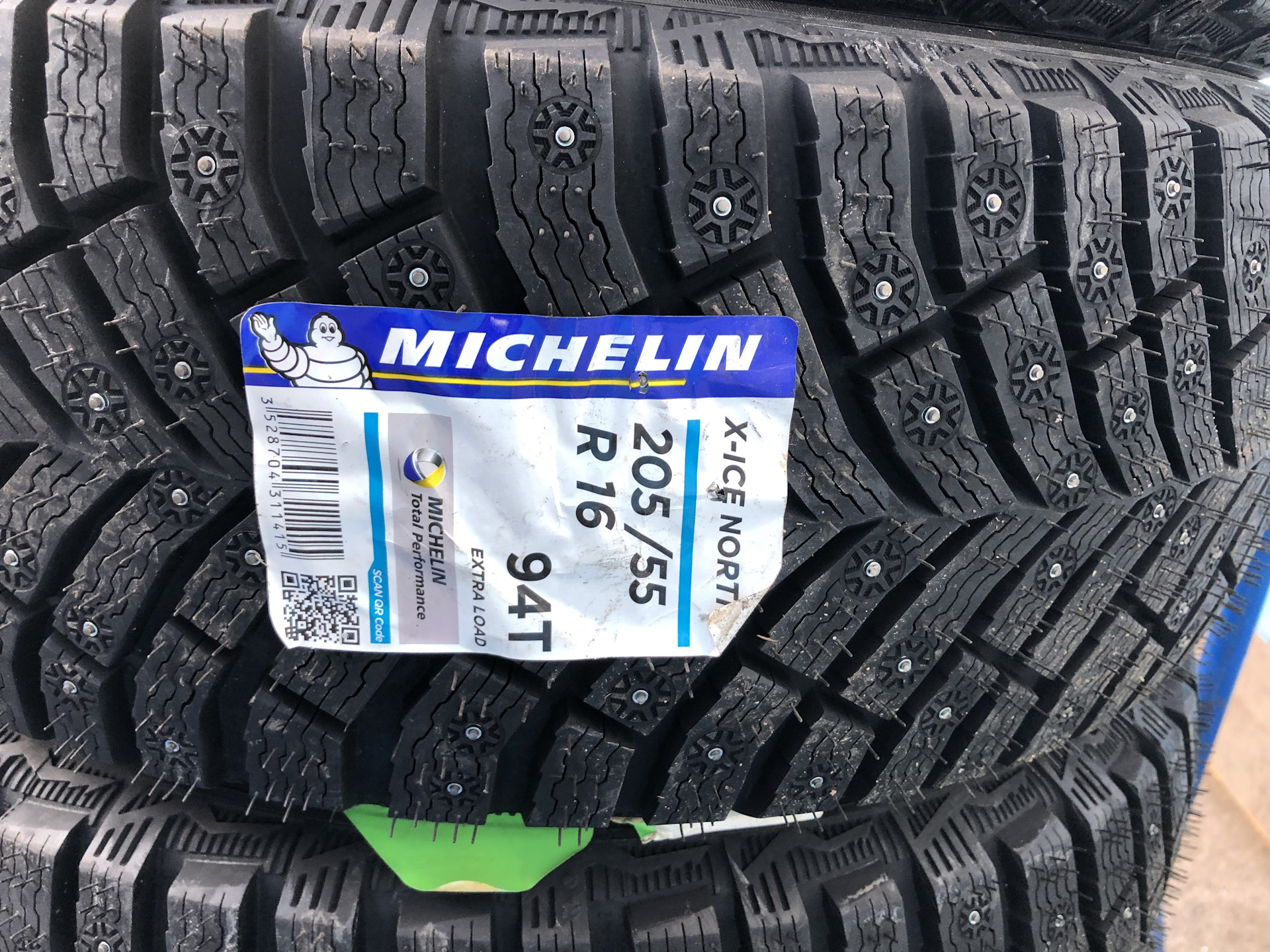 Michelin x-Ice North 4