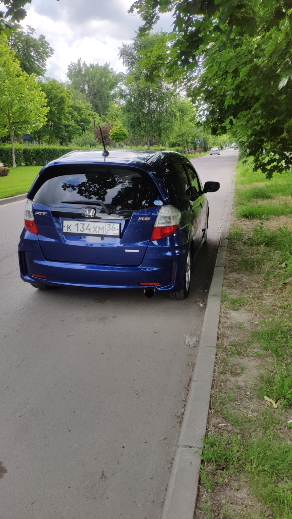 ВОТ И ВСЕ))) МАШИНА ПРОДАНА ПЕРВОМУ ПОКУПАТЕЛЮ КТО ПРИЕХАЛ СМОТРЕТЬ — Honda  Fit (2G), 1,5 л, 2009 года | продажа машины | DRIVE2