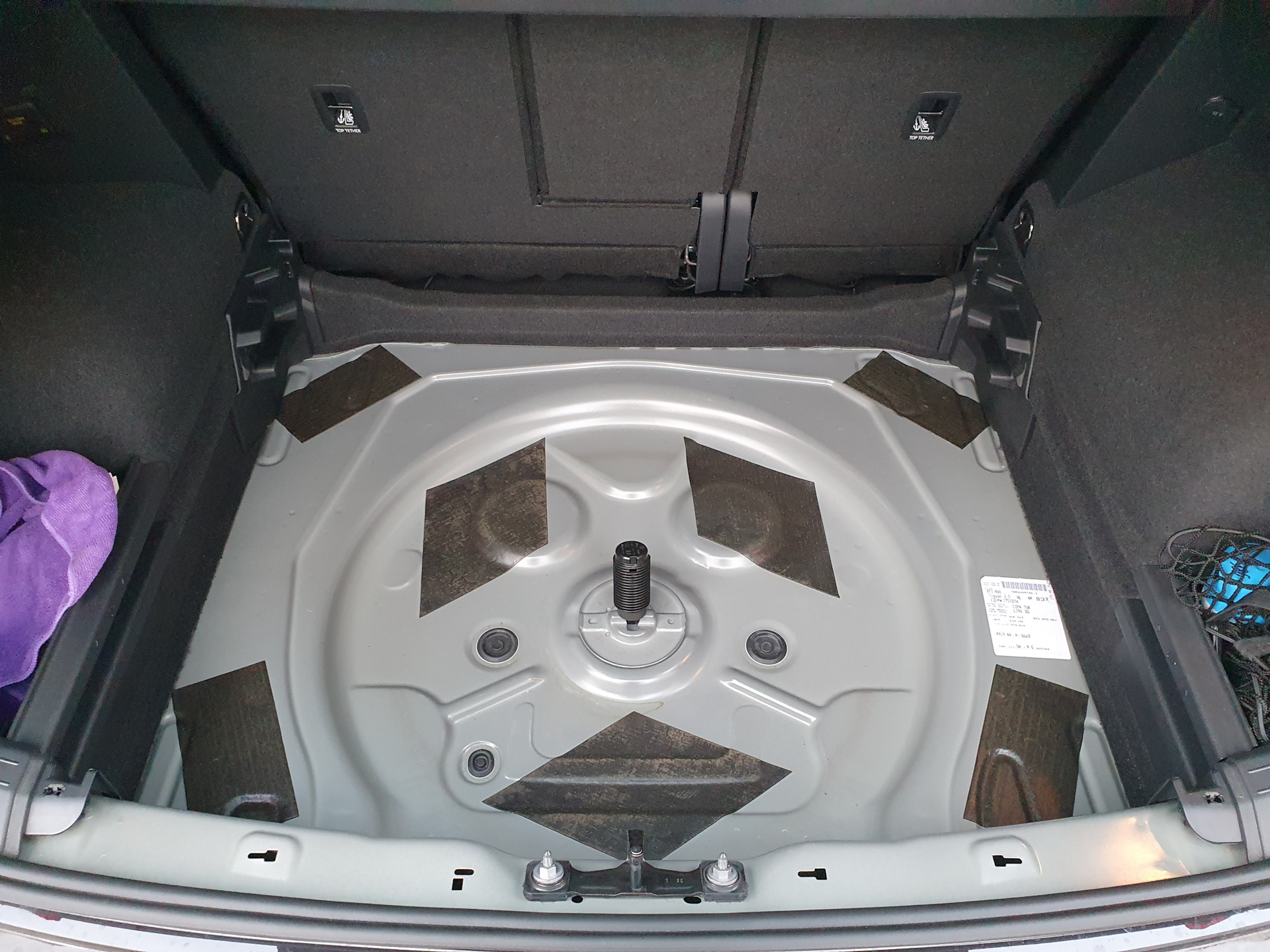 Шумка/коврик для докатки. — Volkswagen Tiguan (2G), 2 л, 2018 года ...