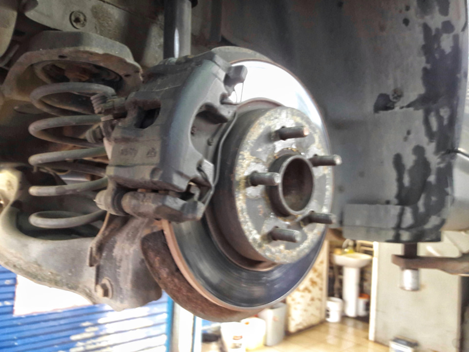 И поржавело ))) — Ford Focus Hatchback III