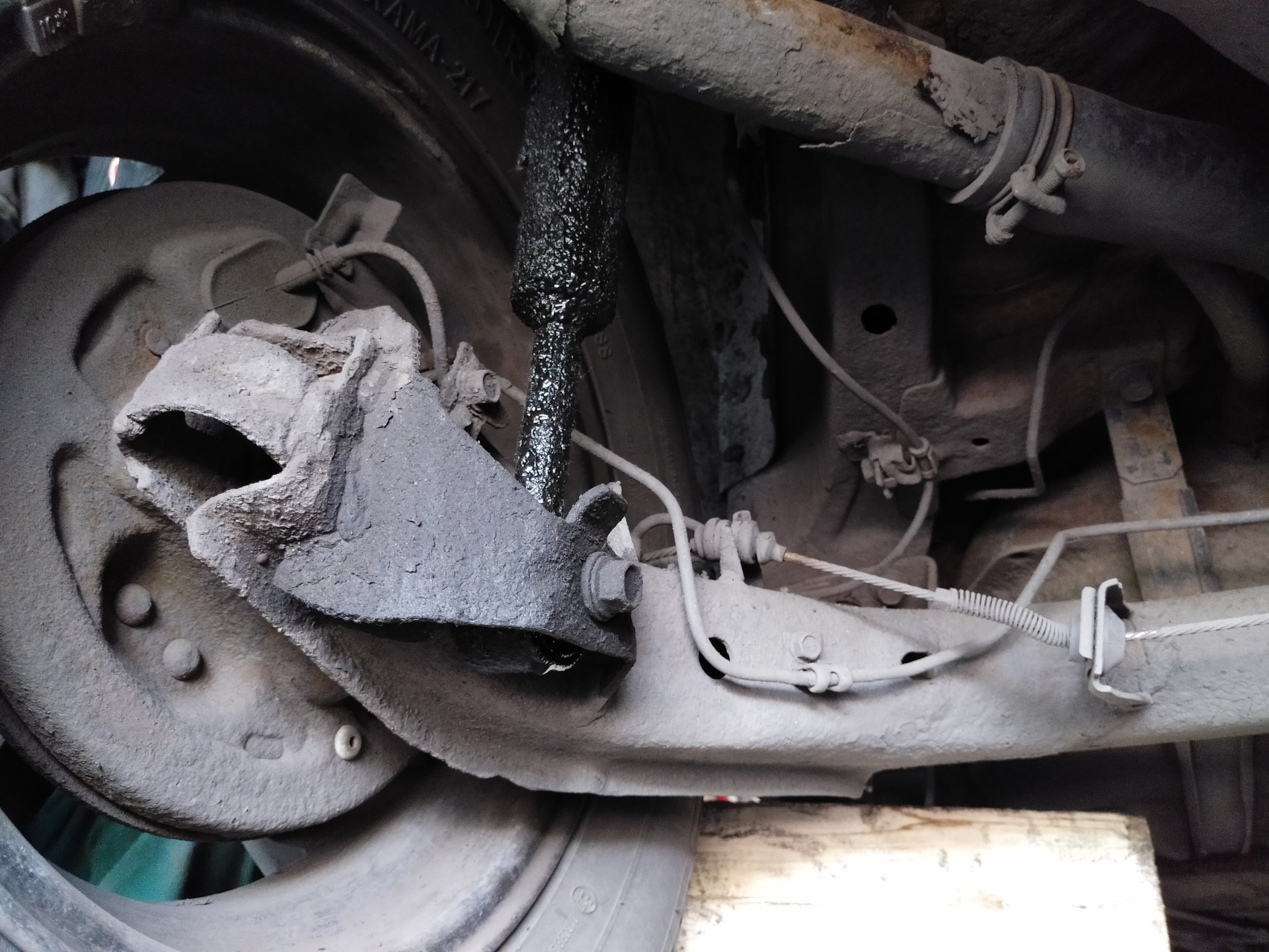 Пружины от Оки в Бусин зад — Mazda Demio (1G), 1,3 л, 2000 года ...