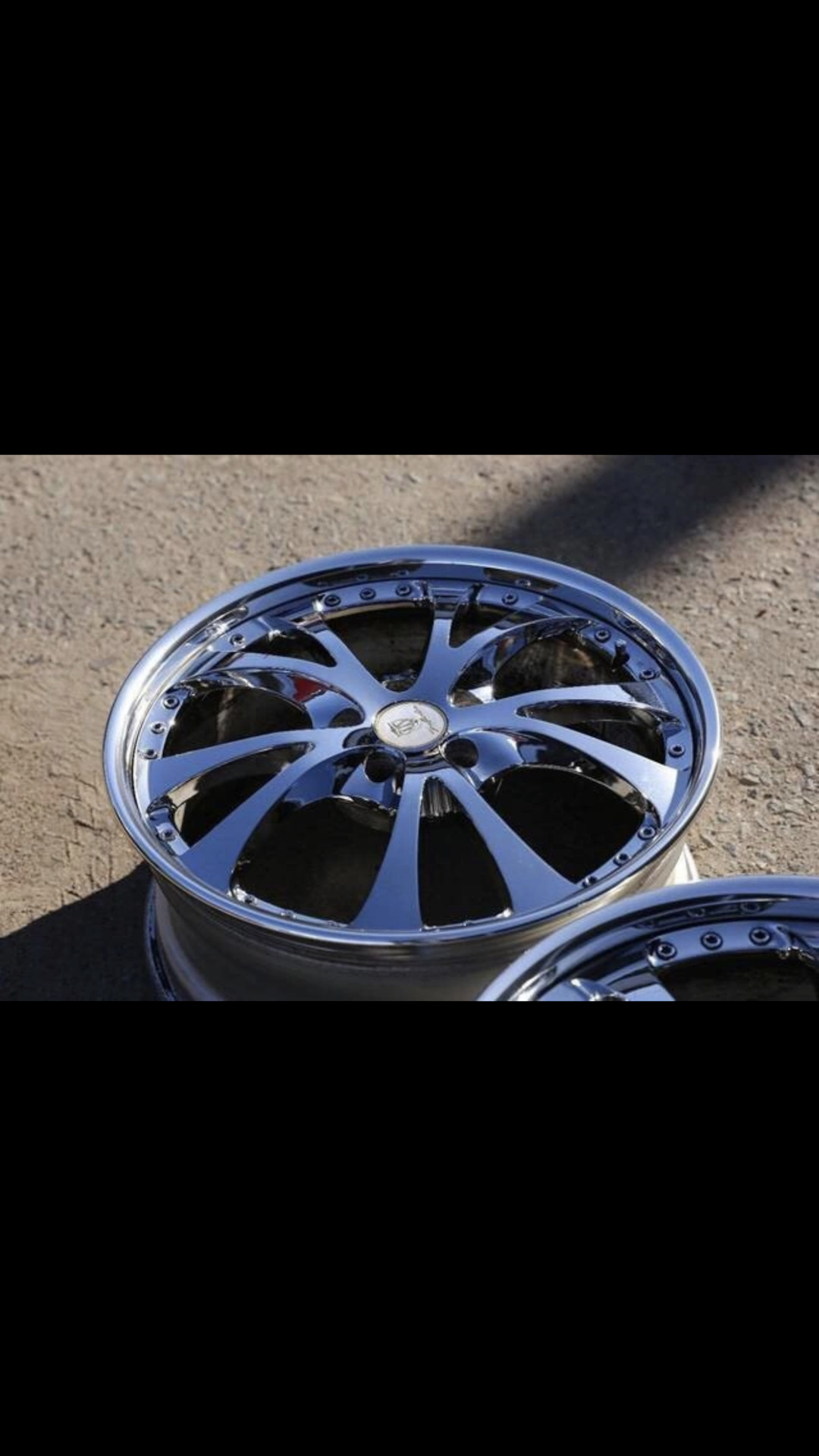 Тюнинговые литые диски dws -807 красные спицы. Двд диск. Forgiato wheels. Колёсные диски hommon wheels hkw1713. Beaver wheels диски.