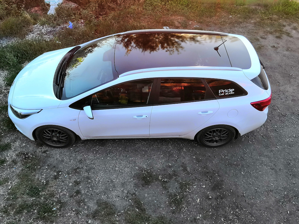 Kia Ceed вид сверху