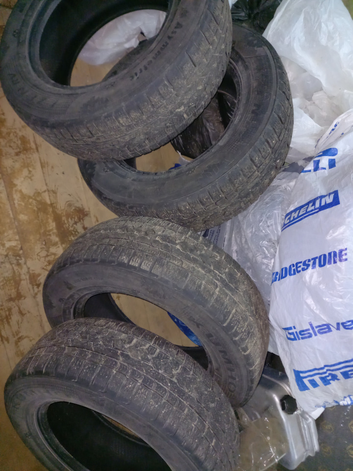 Шины зимние нешипованные Kumho 235/65 R17 на Mitsubishi Airtrek Turbo ...