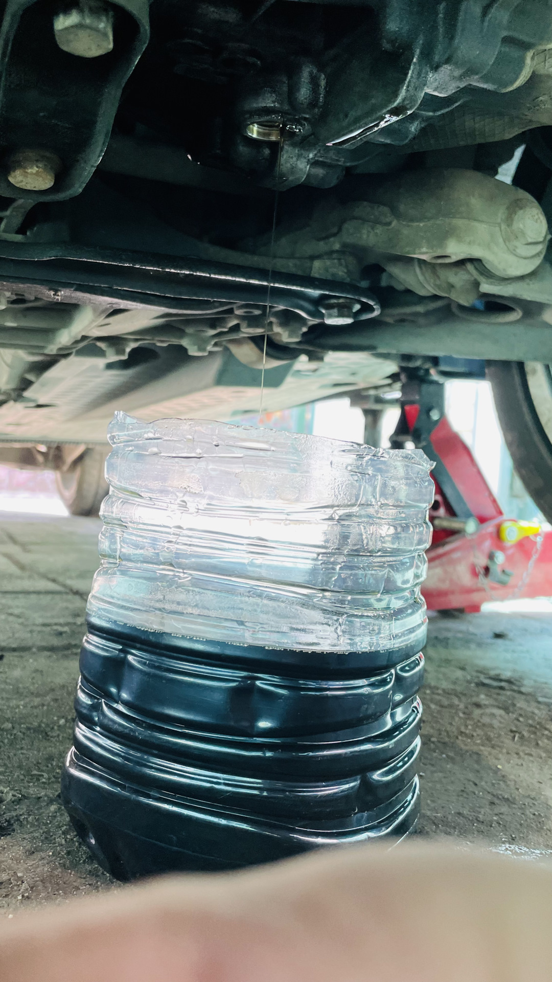 Замена масла в ДСГ 7 — Skoda Octavia A5 Mk2, 1,8 л, 2010 года | своими ...