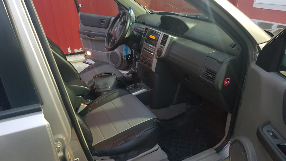 Фото в бортжурнале Nissan X-Trail I (t30)