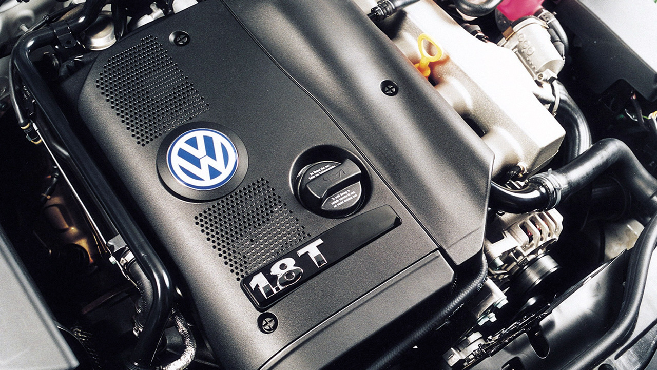 Бензиновые двигатели volkswagen. Двигатель Volkswagen Passat b5 1.8 t. Двигатель Volkswagen Passat b6 1.8 турбо. Двигатель Фольксваген Пассат б5 1.8 турбо. Volkswagen Passat b5 1.8 турбо двигатель.