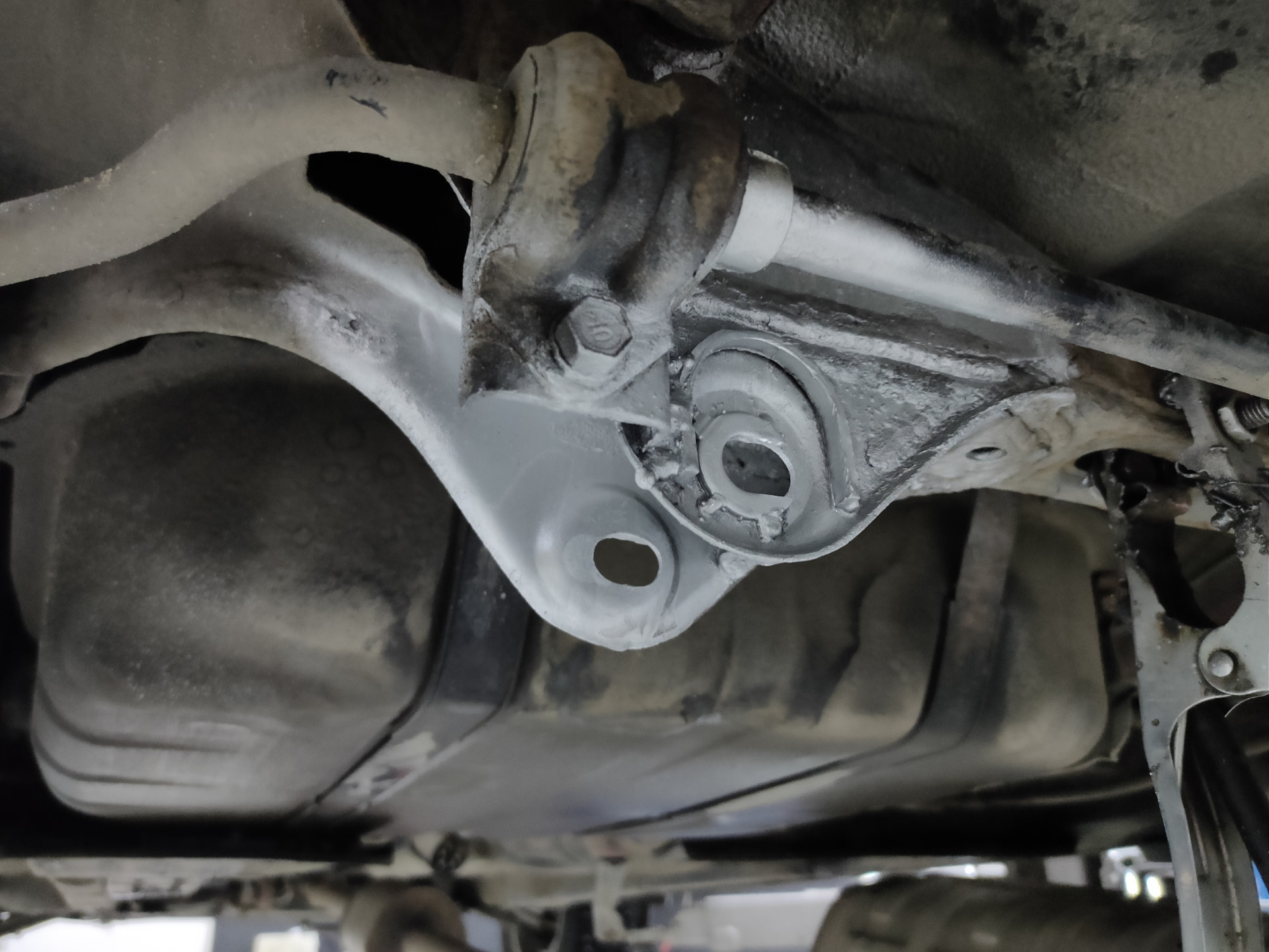 Делаем правильную регулировку развала на задней оси. Убираем "домик ...