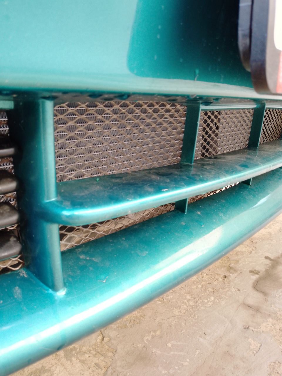 Замена радиатора AVA. — Mazda 323 V, 1,5 л, 1995 года | своими руками ...