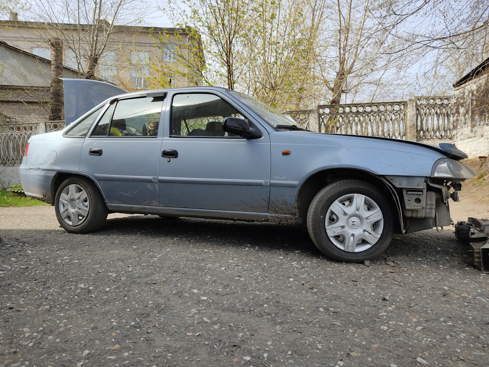 Замена переднего бампера — Daewoo Nexia (N150), 1,6 л, 2012 года ...