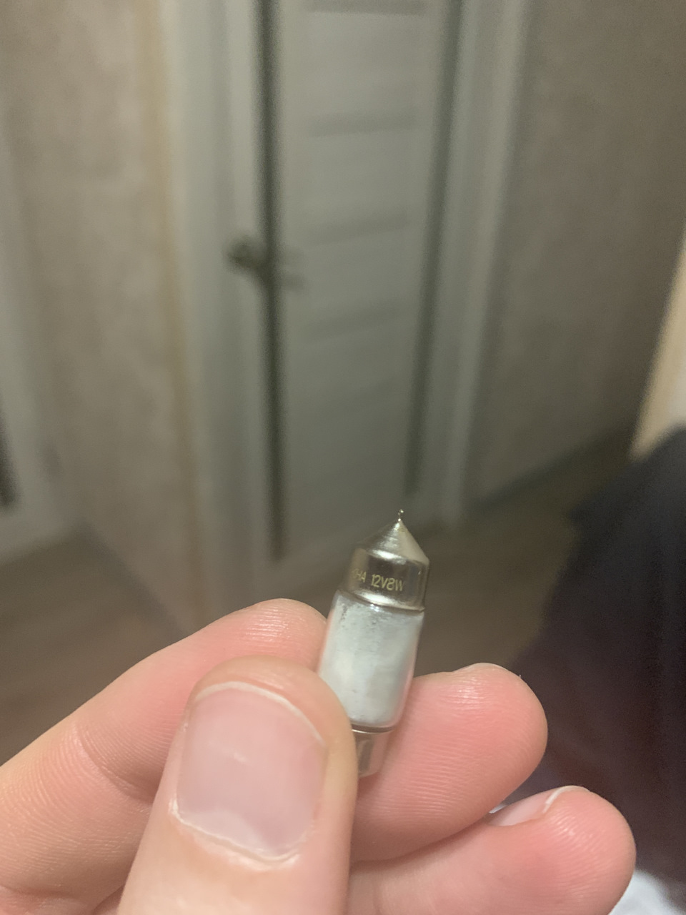 перегорела лампочка в багажнике за 1 год — Mazda CX-5 (2G), 2 л, 2020 ...