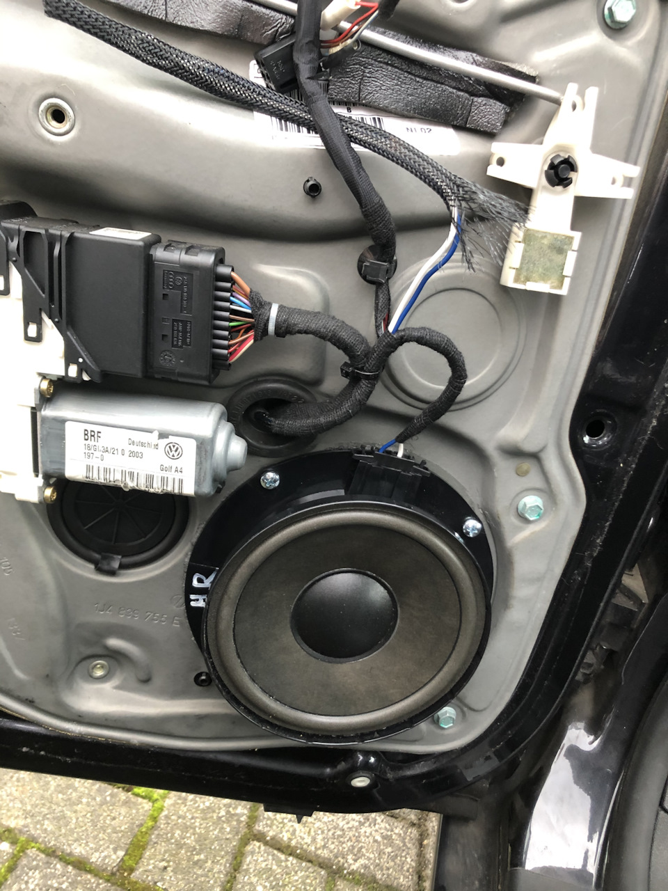 Delta 6 & Monsoon AMP — Soundsystem upgrade — Volkswagen Golf Mk4, 1,9 л,  2004 года | автозвук | DRIVE2