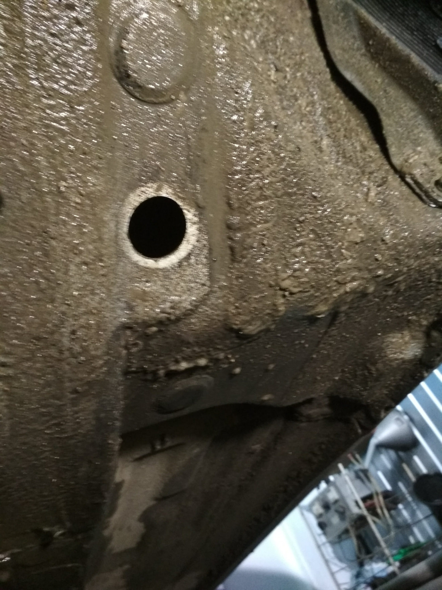 пробки на днище