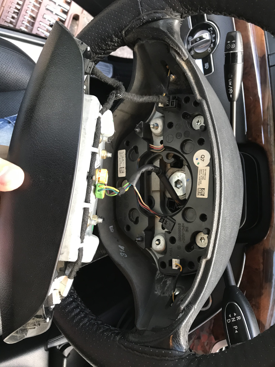 Фото в бортжурнале Mercedes-Benz S-Class (W221)