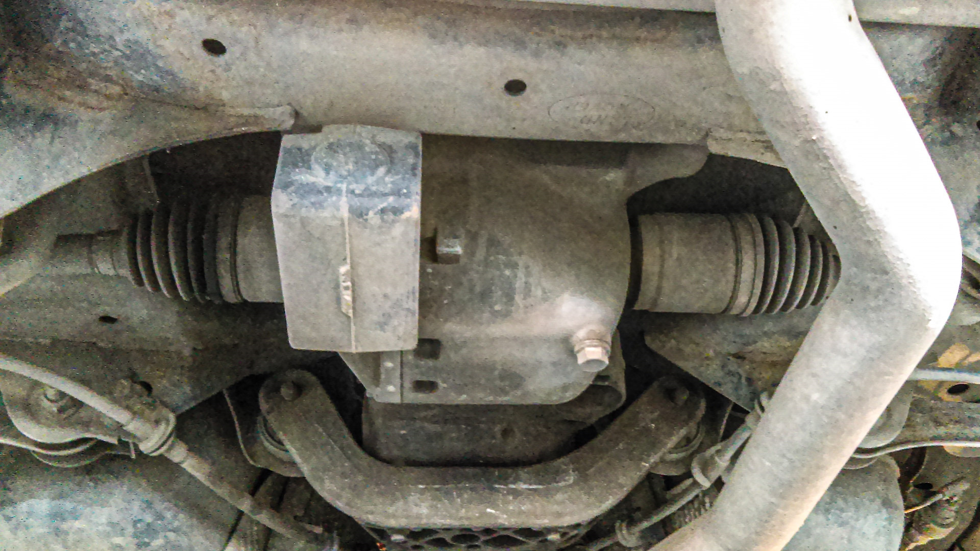 Внутренний пыльник заднего привода — Land Rover Freelander 2 (L359), 2 ...