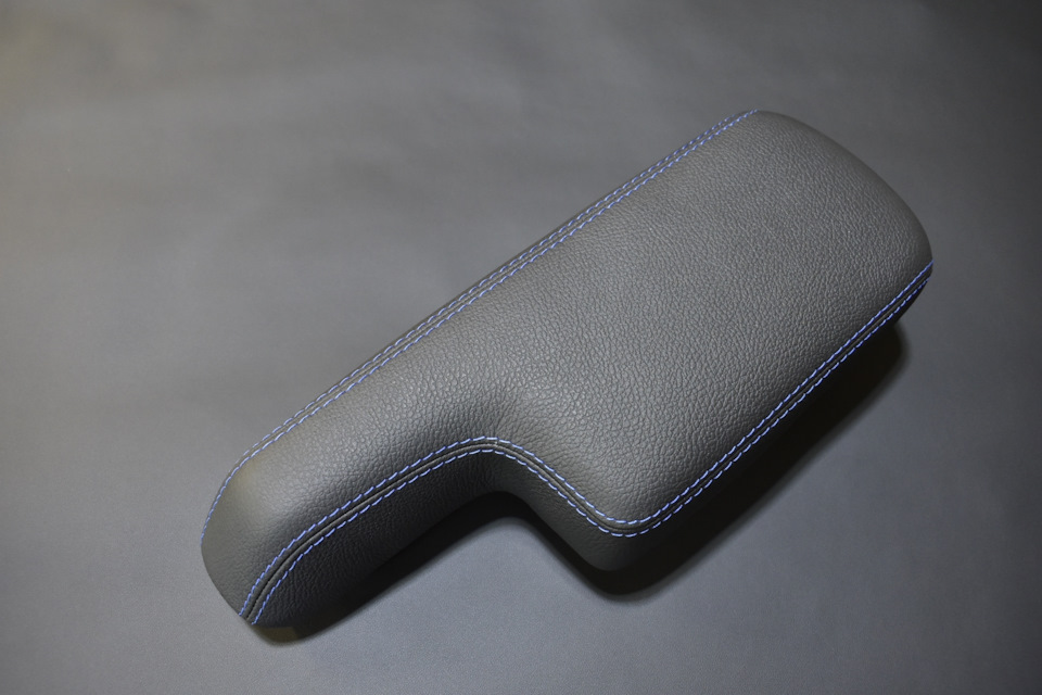 Перетяжка центрального подлокотника. Как его снять вариант #2 — Honda ...