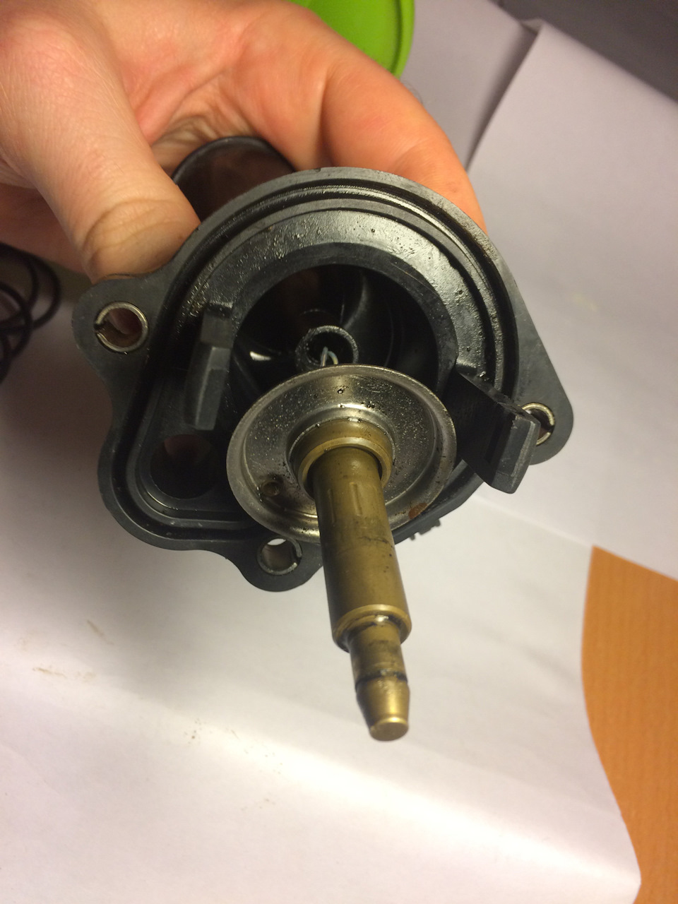 Дребезг стекол давай досвидания!) — Pontiac Vibe (1G), 1,8 л, 2003 года ...