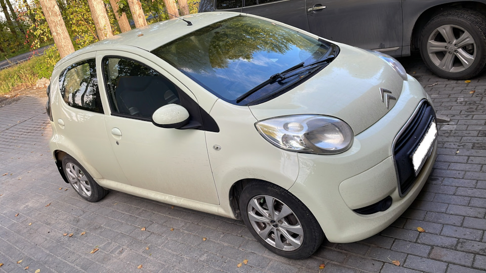 Citroen C1 Фисташка