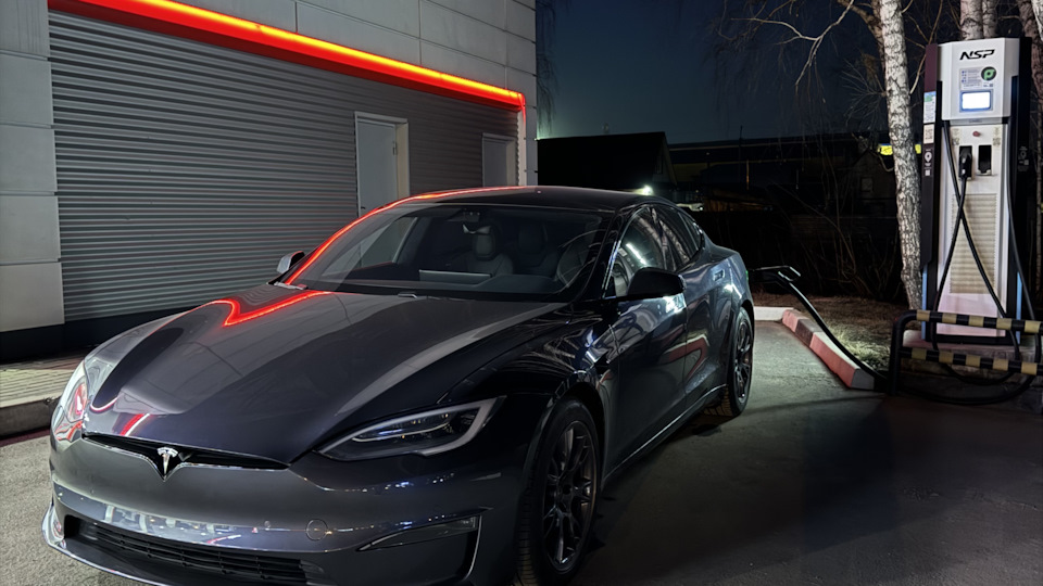 Tesla Model S Plaid в Сибири ❄️