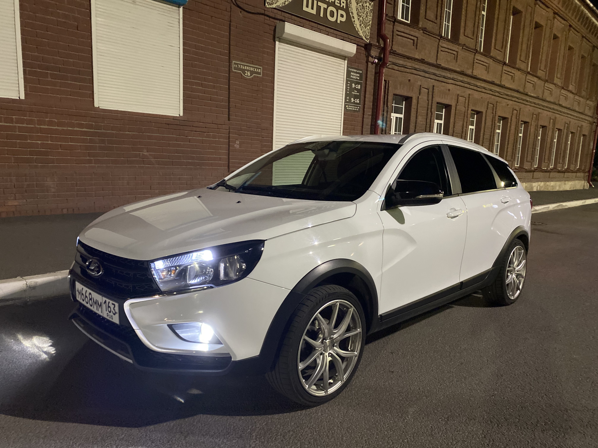 20®. R19 на Весту, миф или реальность😄 — Lada Vesta SW Cross, 1,6 л, 2019  года | колёсные диски | DRIVE2