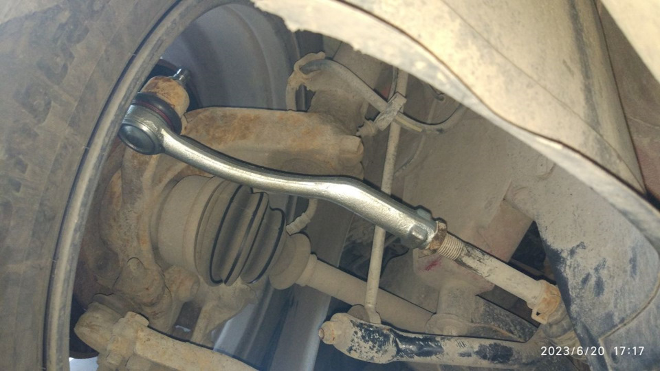 Рулевые наконечники и самохимчистка седушек — Peugeot 207, 1,4 л, 2007 ...
