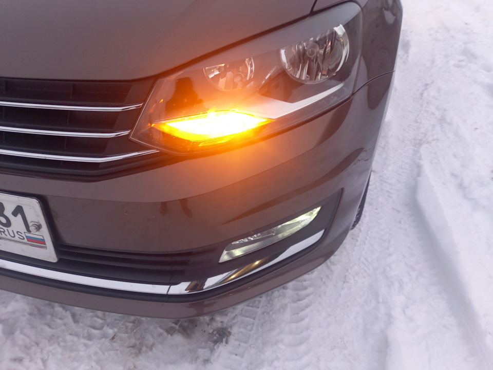 Светодиодные лампы в передние поворотники на поло — Volkswagen Polo ...