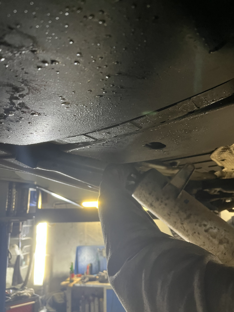 Замена азота в пневмосистеме. — Volkswagen Touareg (2G), 3,6 л, 2017 ...