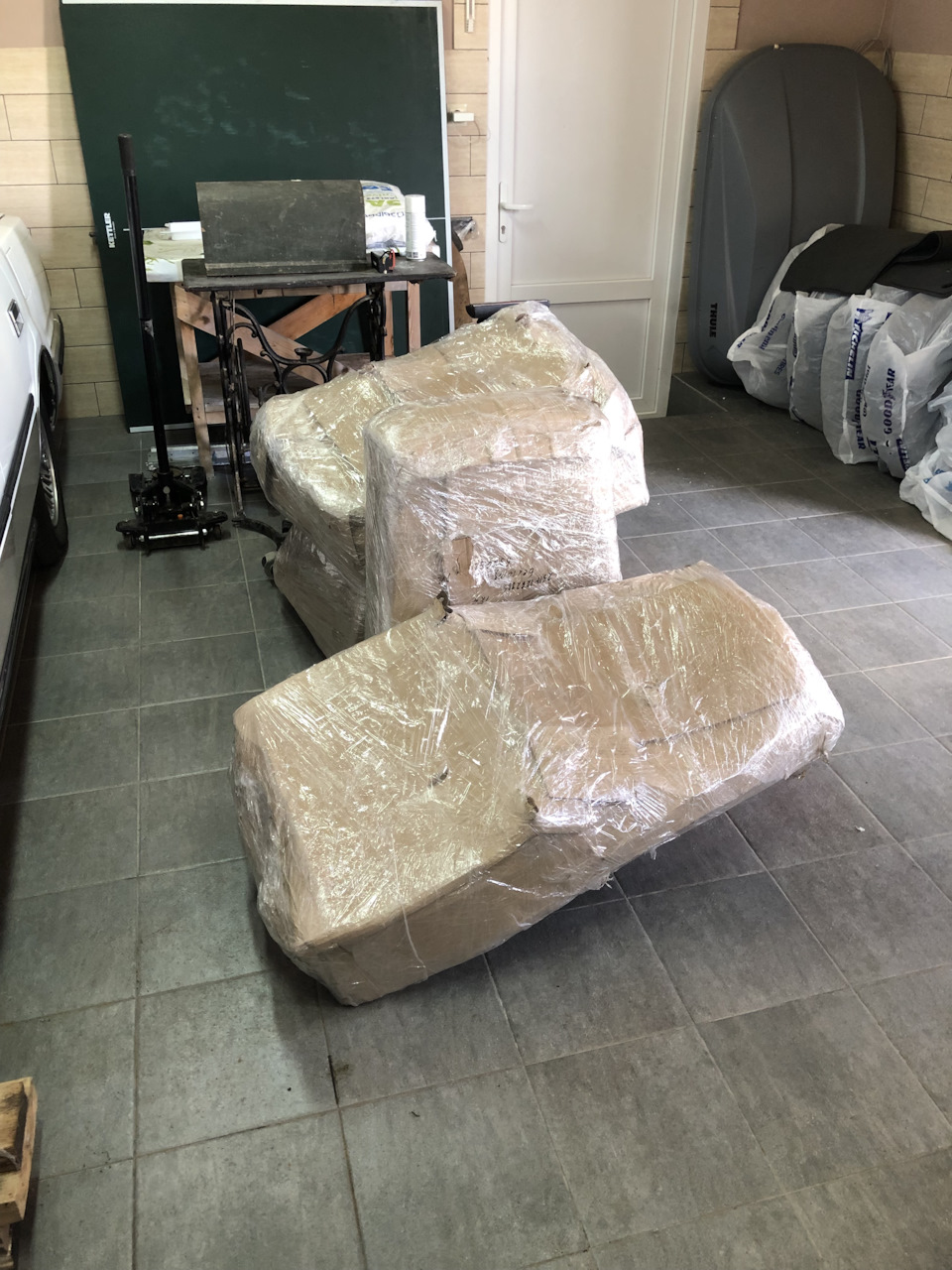 Фото в бортжурнале Toyota Crown (S120)