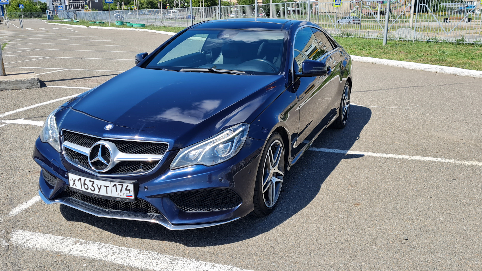 Mercedes-Benz E-class Coupe (C207) 2.0 бензиновый 2015 | Синяя Акула на ...