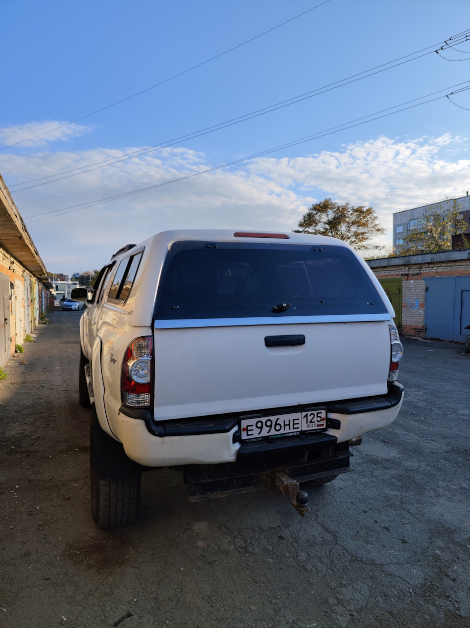 Крышка кунга SNUG Top — Toyota Tacoma (2G), 4 л, 2007 года | своими ...